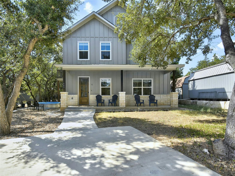 660 Mockingbird Dr — exterior