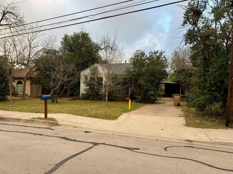503 Brentwood St — exterior
