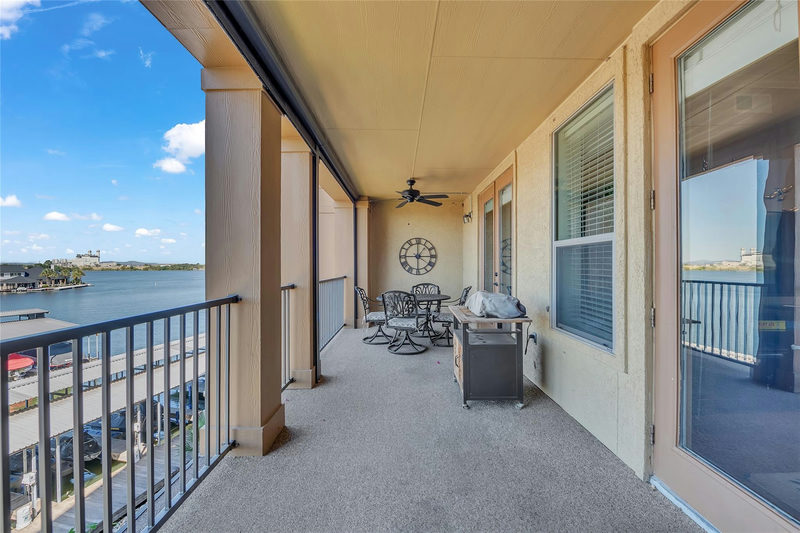 1000 The Cape Rd #23 — exterior
