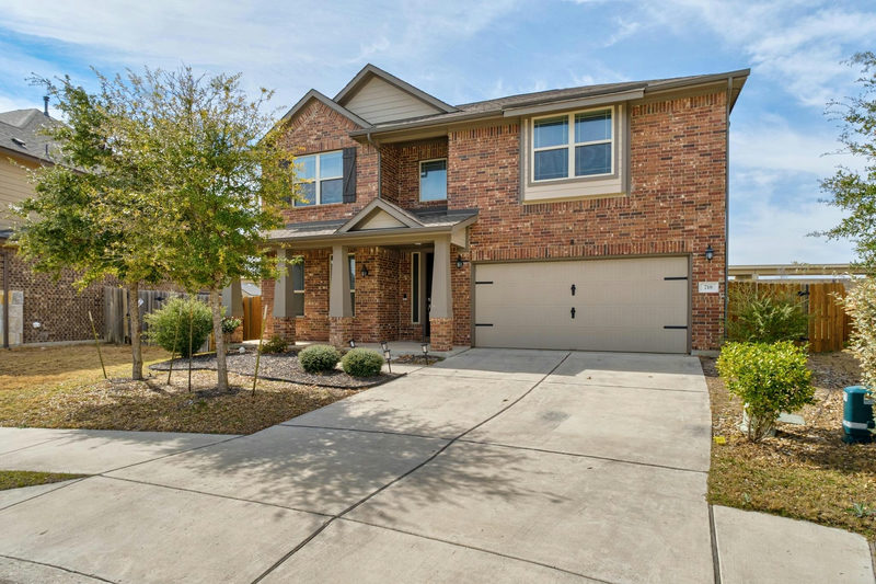 718 Hereford Loop — exterior