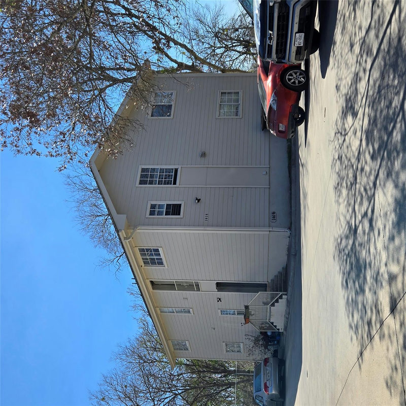 1414-1420 River Rd — exterior