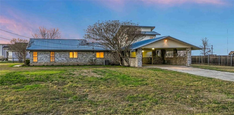 122 Forest Lake Dr — exterior
