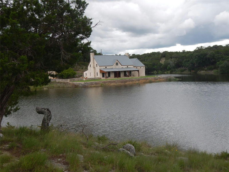 3777 Middle Creek Rd — exterior