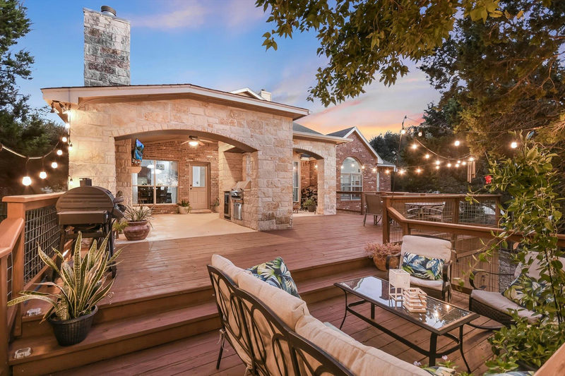 300 Wesley Ridge Dr — exterior