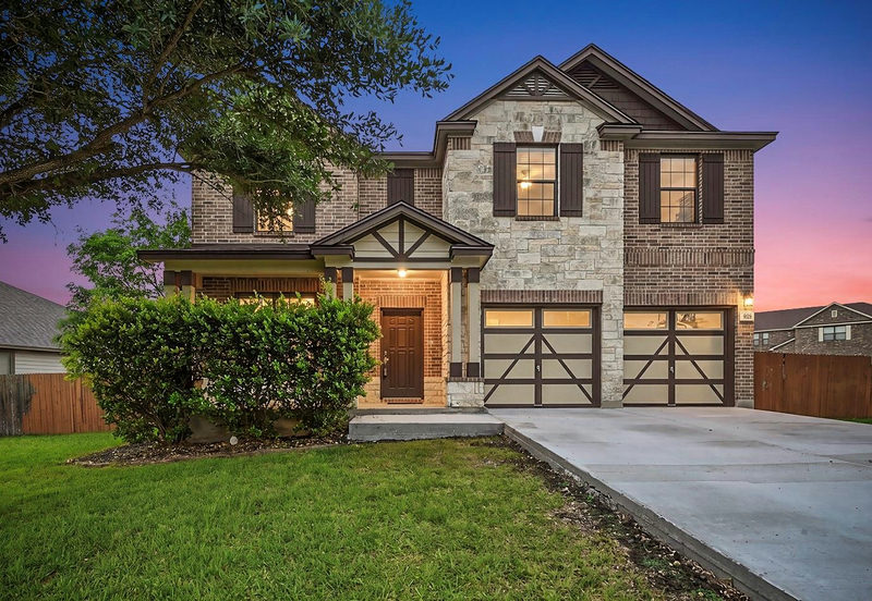 380 Apricot Dr — exterior