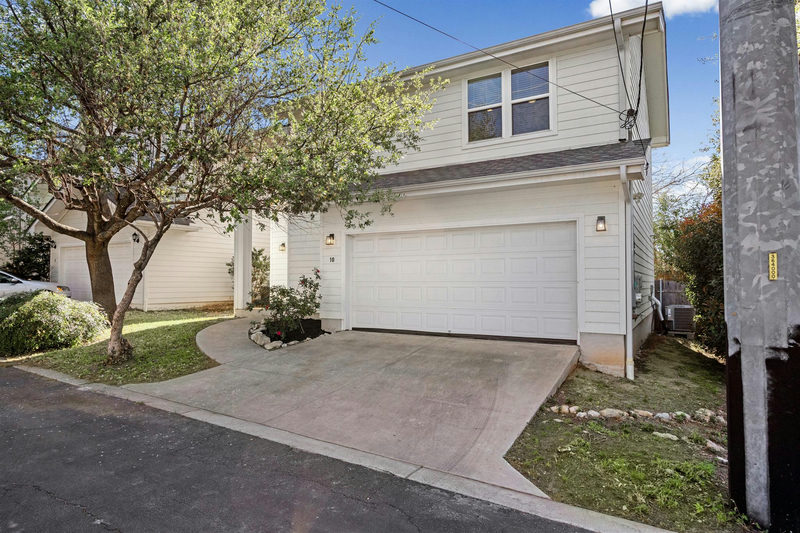 7312 E Ben White Blvd #10 — exterior