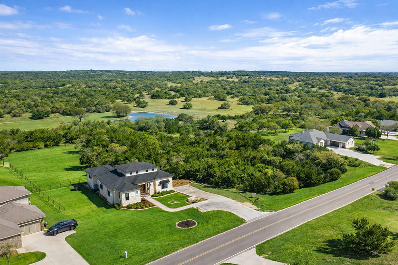 2415 Comal Springs — exterior