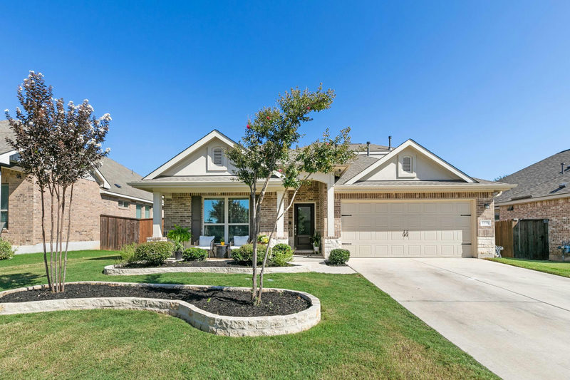 2233 Sauterne Dr — exterior