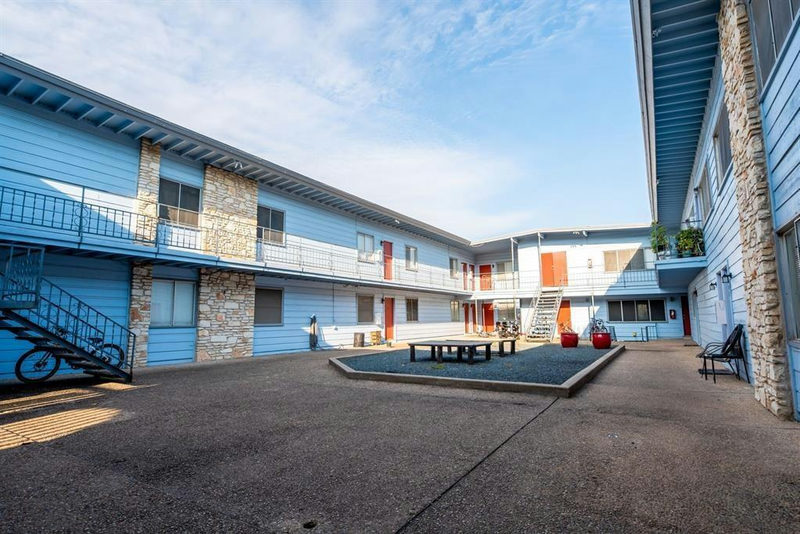 2408 Longview St #111 — exterior