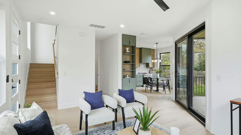 300 Lightsey Rd #2 — exterior