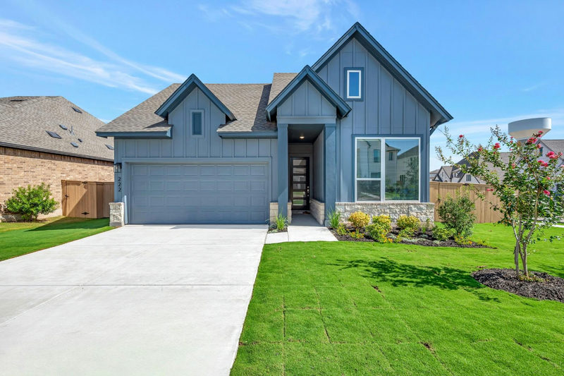 222 Coleto Trl — exterior