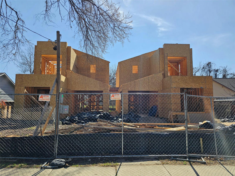 3309 Goodwin Ave #B — exterior
