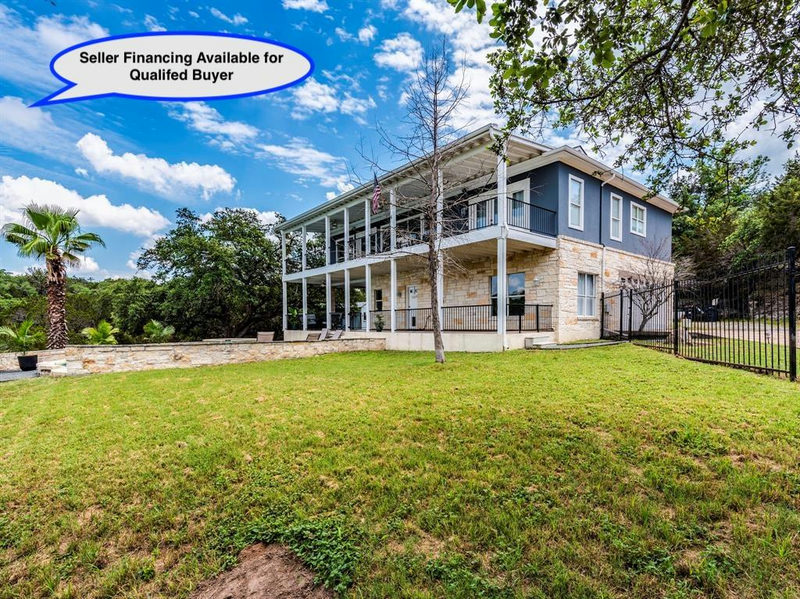 22401 Briarview Dr — exterior