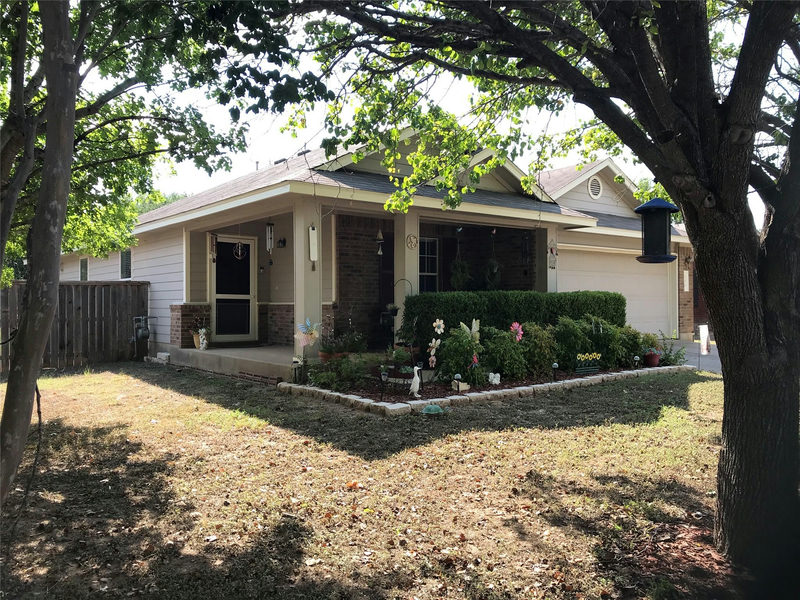 309 Nicole Way — exterior