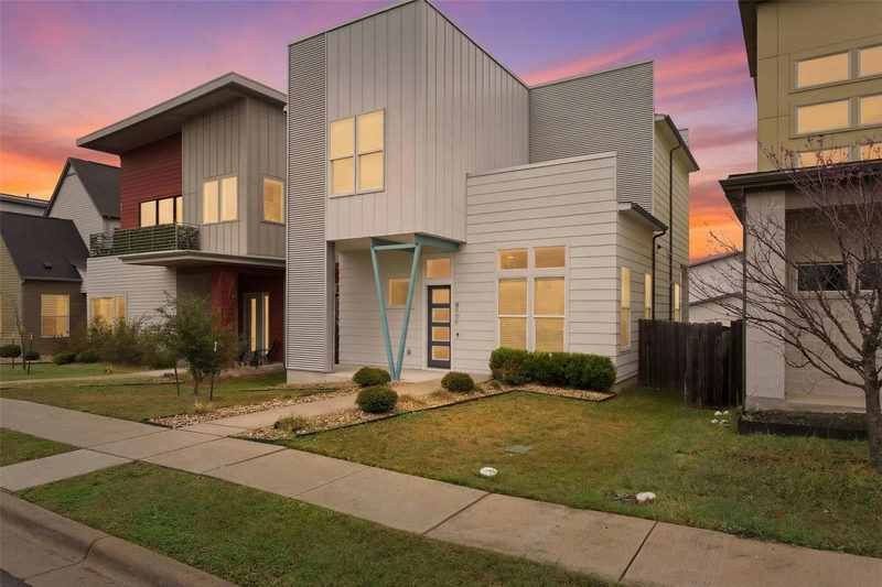 6104 Florencia Ln — exterior