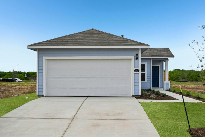 251 Haywood Mnr — exterior