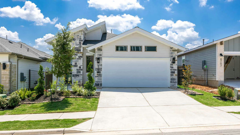 8704 Basil Hayden Ln — exterior