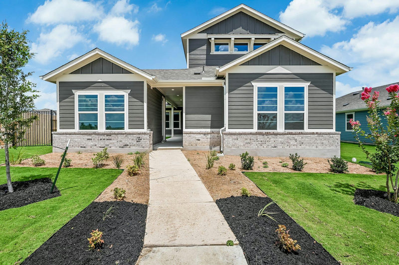8601 Dongan Dr — exterior