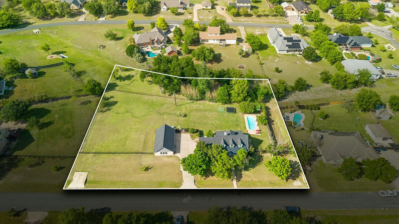 205 Morningside Cir — exterior