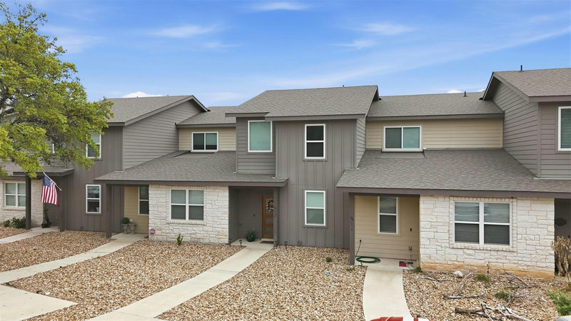 512 Palmer Dr — exterior