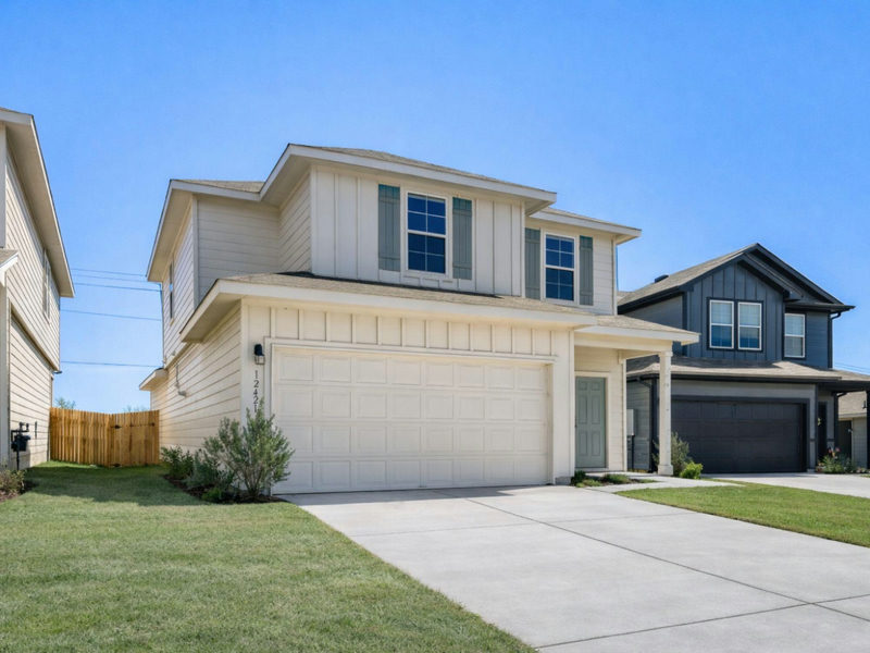 12421 Silversmith Ln — exterior