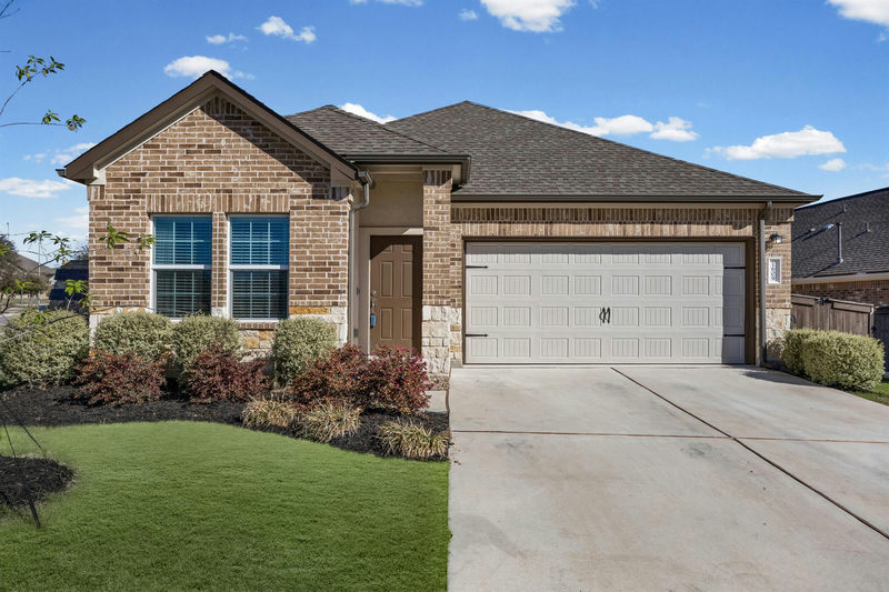 1609 Woolsey Way — exterior