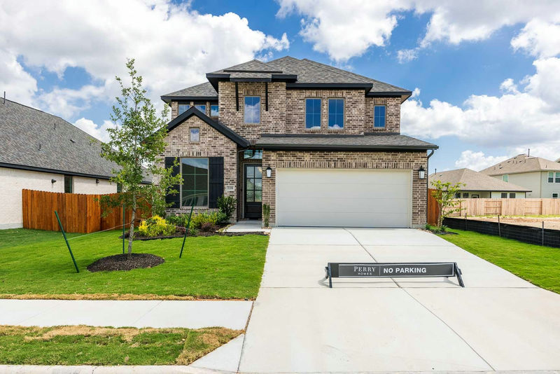 728 Lariat Loop — exterior