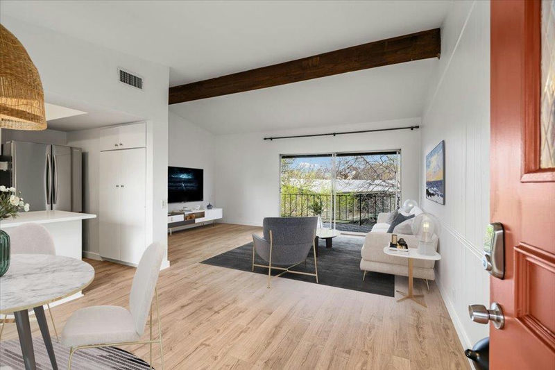 1304 Mariposa Dr #206 — exterior