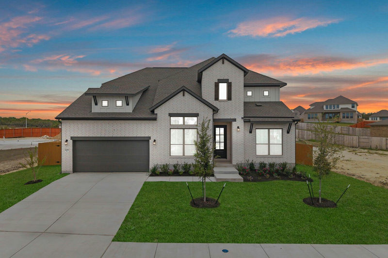 109 Statue Dr — exterior