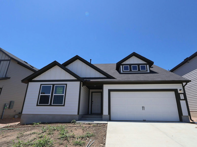 4517 Lava Island Dr — exterior