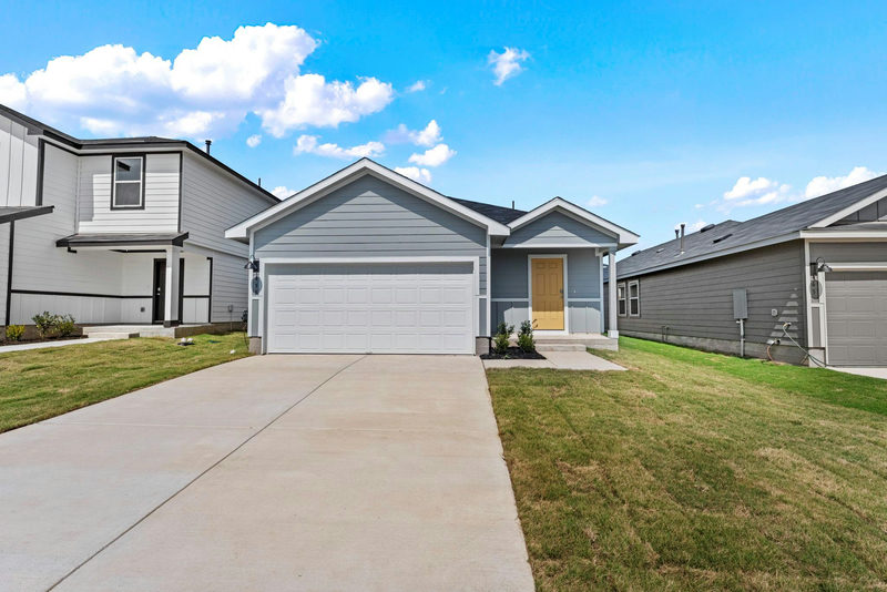 455 Low Pasture Trl — exterior