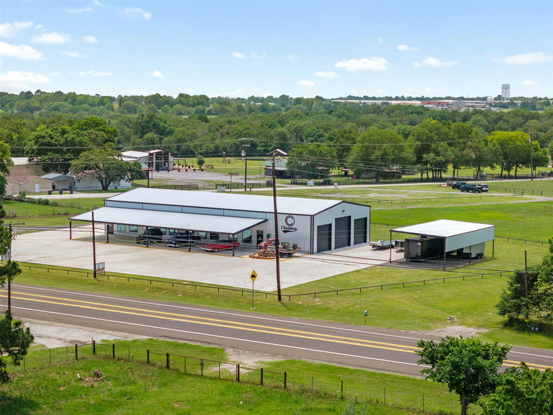 1229 State Highway 36 N Hwy — exterior