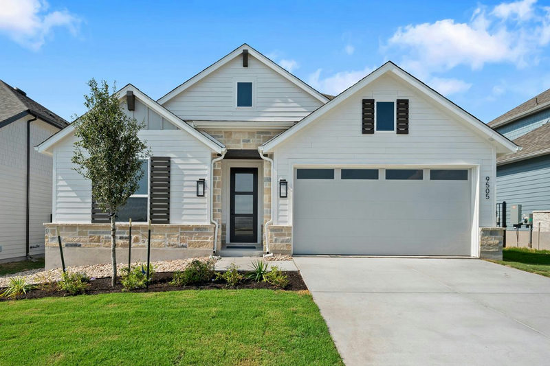 9505 Golden Lion Dr — exterior