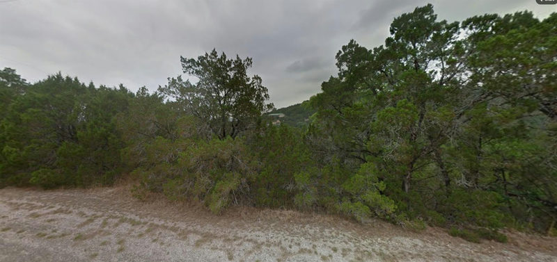 6903 Live Oak — exterior