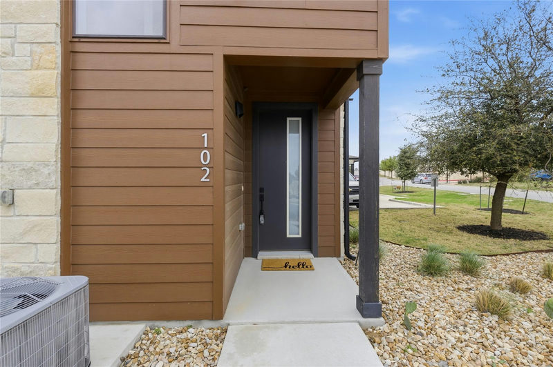 315 Holton Dr #102 — exterior