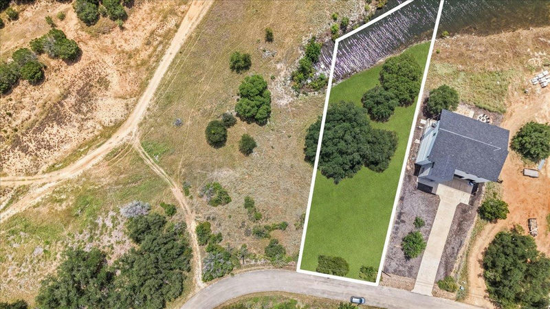 21307 Cardinal Ave — exterior