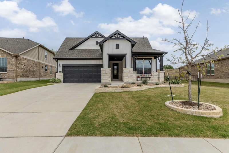 640 Martingale St — exterior