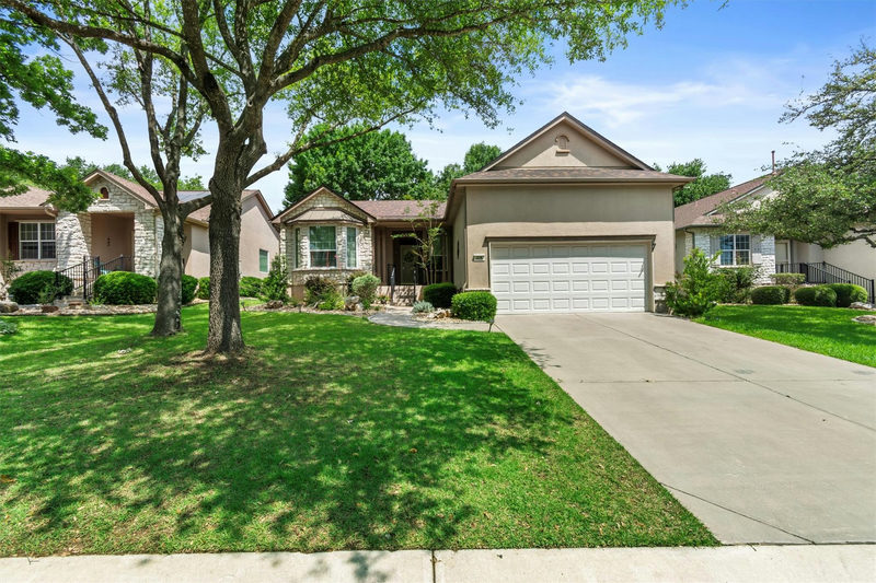 409 Rio Grande Loop — exterior