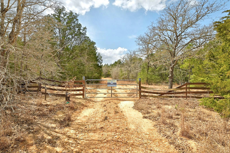 109 Crepe Myrtle Rd — exterior