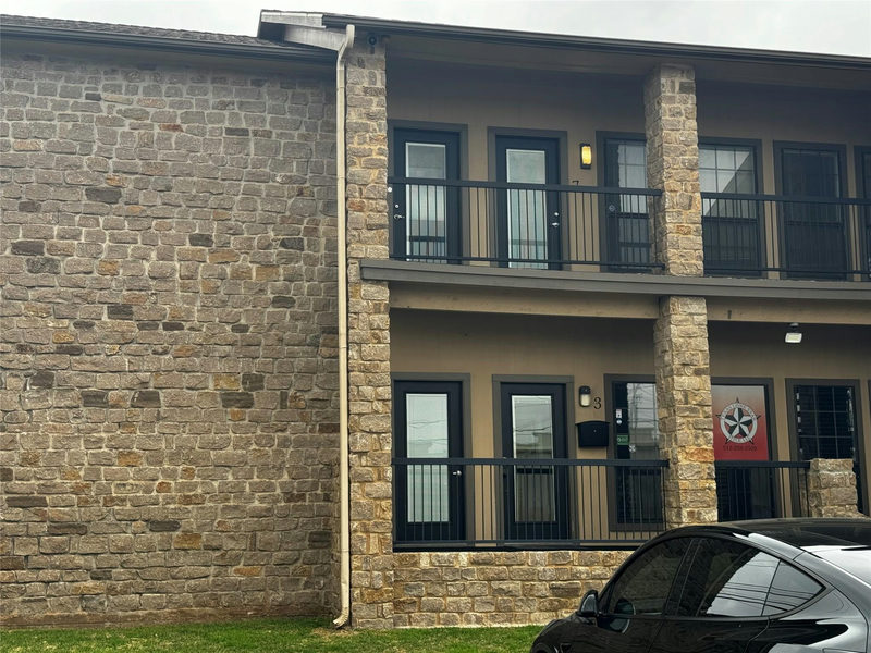 13740 N Highway 183 Hwy #8H — exterior