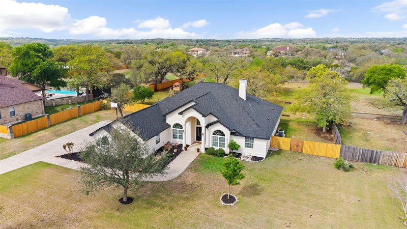 744 W Bartlett Dr — exterior