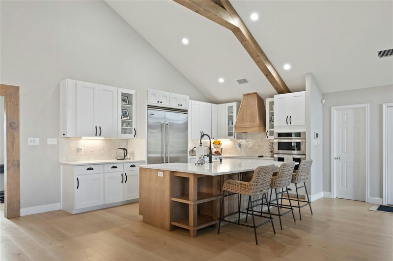 294 Hidden Creek Dr — exterior