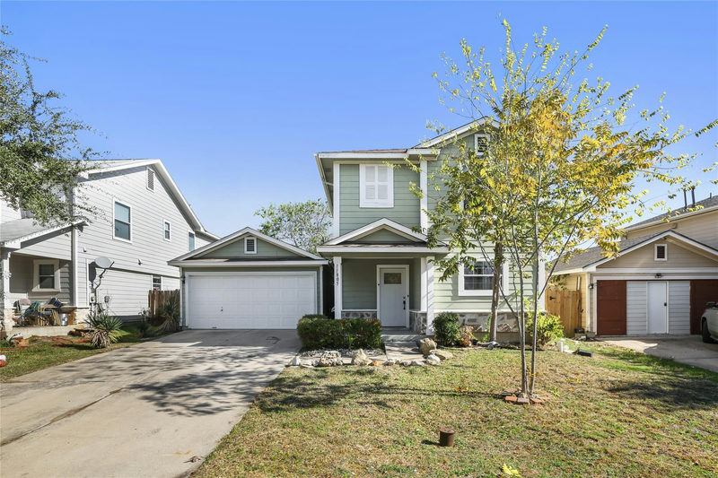 11805 Lima Dr — exterior