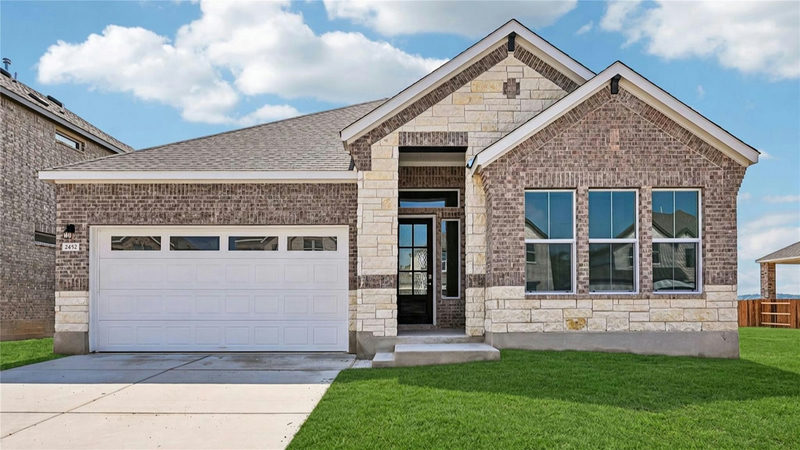 2452 Tumbleweed Bnd — exterior