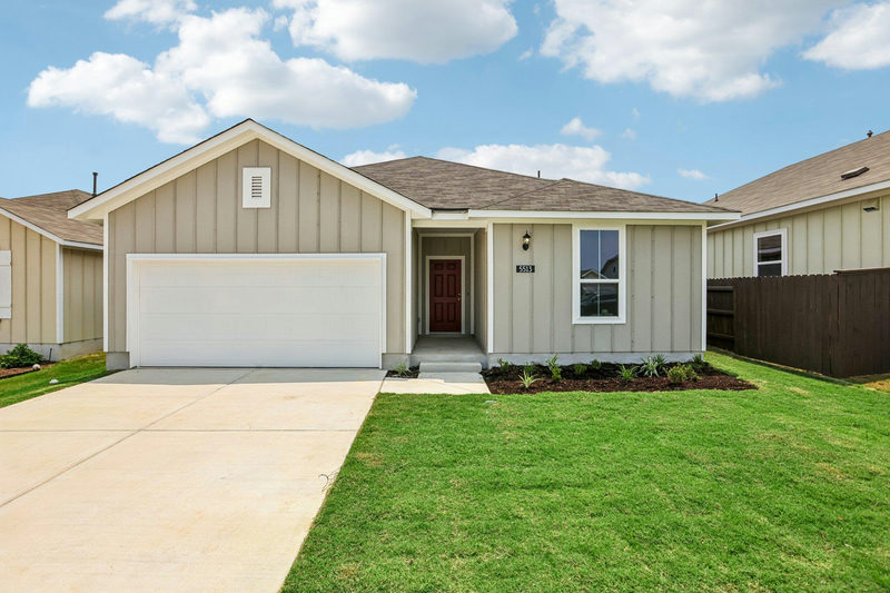 5513 Sacra Cv — exterior