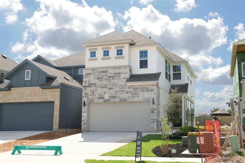 215 Flora Springs Cv — exterior