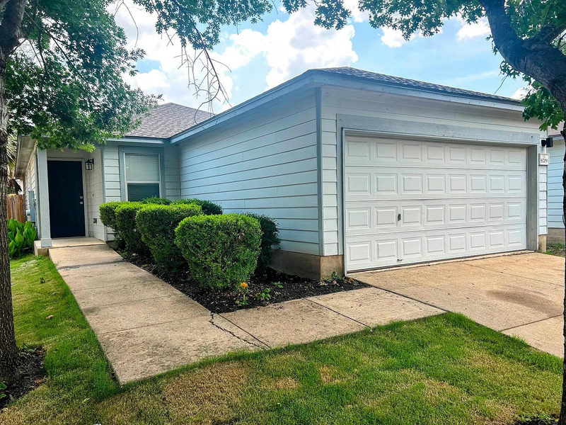 6709 Doyal Dr — exterior