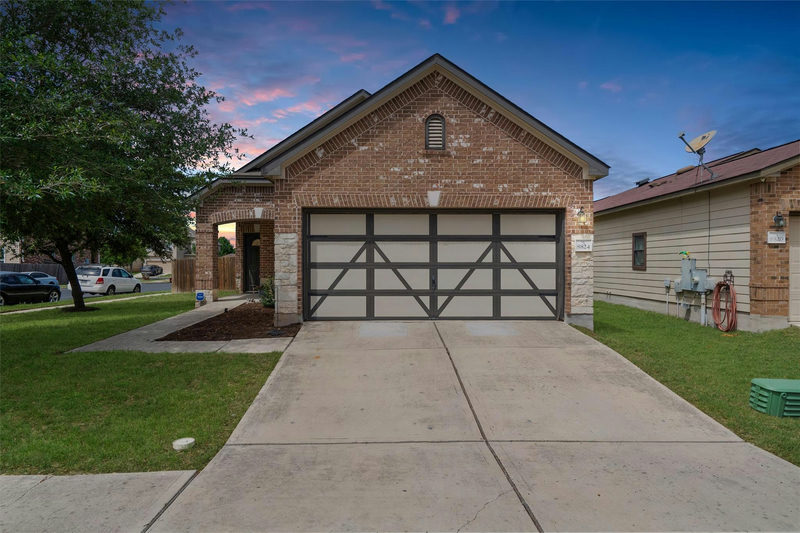 8824 Stambourne St — exterior