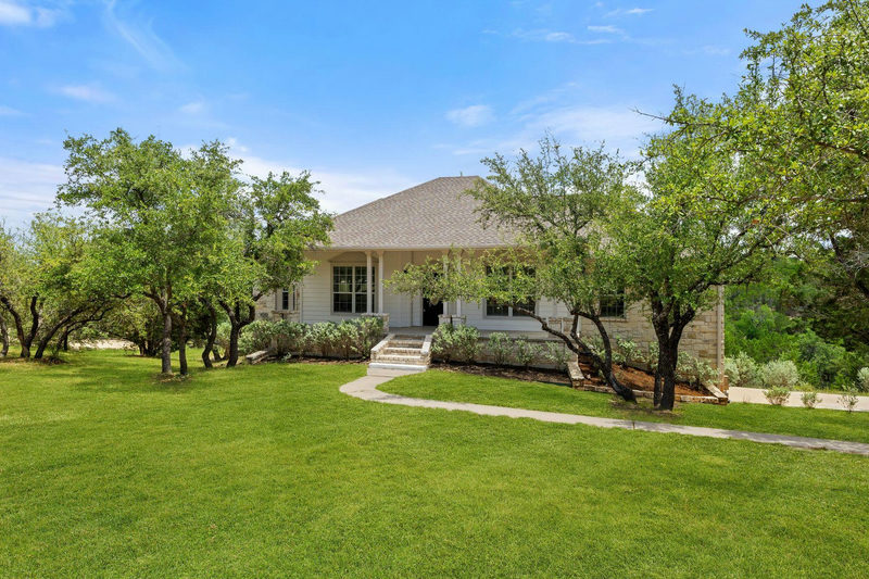 4921 Creek Meadow Cv — exterior