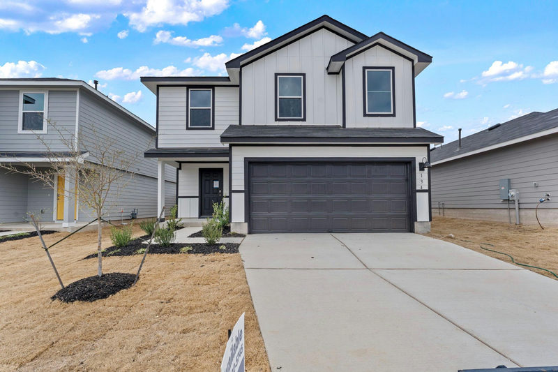 134 Langston Dr — exterior